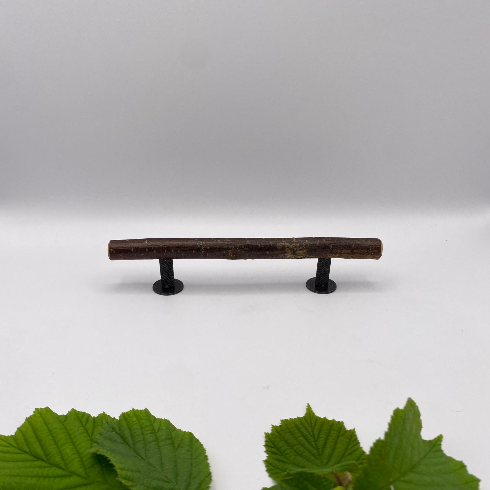 Pull Bar Handle 160 • Hazel & Blackened Stainless Steel • Knurled