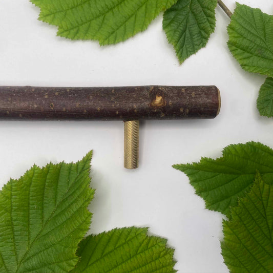 Pull Bar Handle 230 • Hazel & Uncoated Brass • Knurled